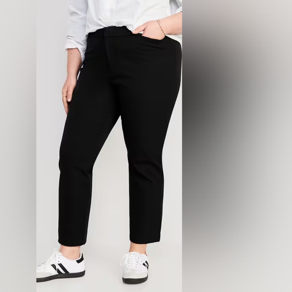 SALE NWT Old Navy High-Waisted Pixie Straight Pants - Picture 3 of 8